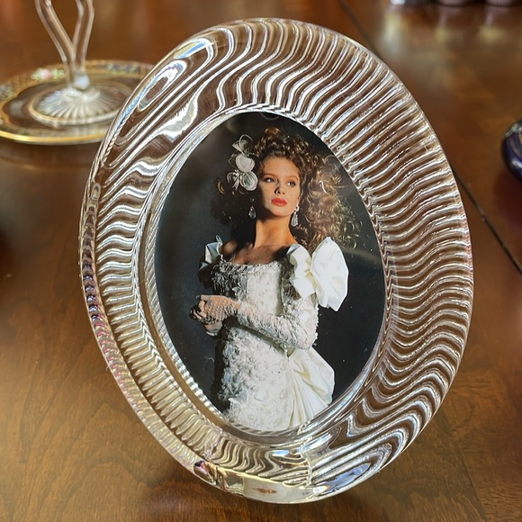 Mikasa Japan Crystal oval photo picture frame - Picture 2 of 6